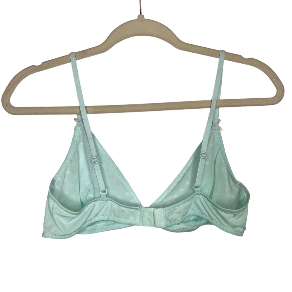 BCBGeneration 3 Bralette Bundle. Size Large - Picture 8 of 14